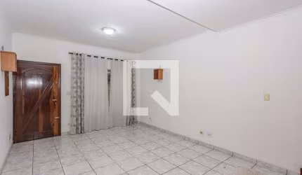 Casa à Venda - Bosque da Saúde, 2 Quartos,  250 m2