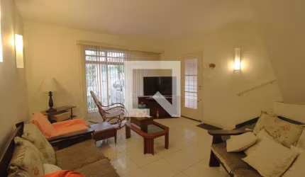 Casa à Venda - Planalto Paulista, 3 Quartos,  145 m2