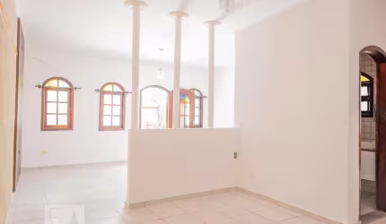 Casa à Venda - Vila Carrão, 5 Quartos,  200 m2