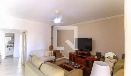 Casa à Venda - Jardim Monte Kemel, 2 Quartos,  130 m2