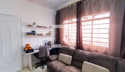 Casa à Venda - Saúde, 1 Quarto,  140 m2