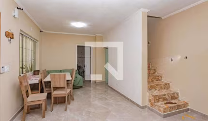 Casa à Venda - Jardim Santa Emília, 3 Quartos,  200 m2