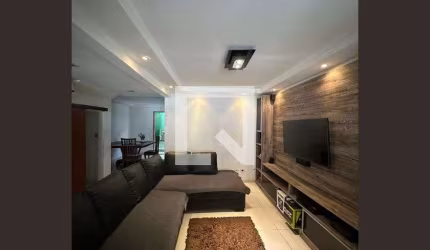 Casa à Venda - Jardim Éster Yolanda, 3 Quartos,  250 m2