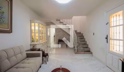 Casa à Venda - Jardim Anália Franco, 2 Quartos,  141 m2