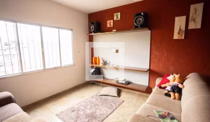 Casa à Venda - Vila Amália, 3 Quartos,  200 m2