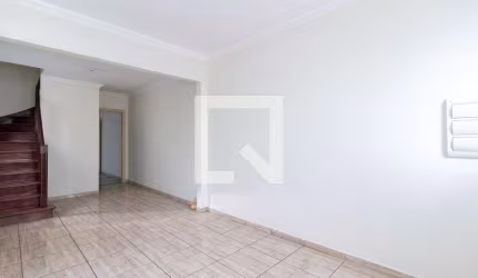 Casa à Venda - Água Fria, 3 Quartos,  249 m2