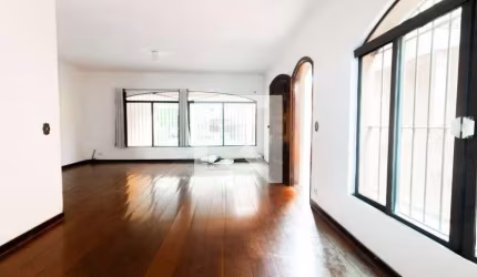 Casa à Venda - Cidade São Francisco , 4 Quartos,  200 m2