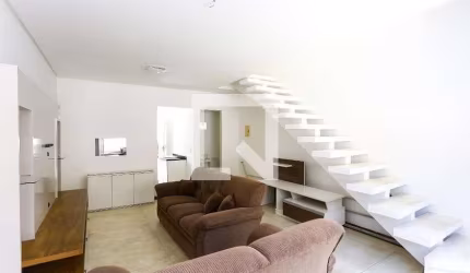 Casa à Venda - Vila Sônia, 2 Quartos,  90 m2