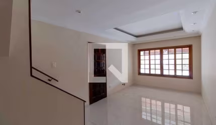 Casa à Venda - Ermelino Matarazzo, 2 Quartos,  125 m2