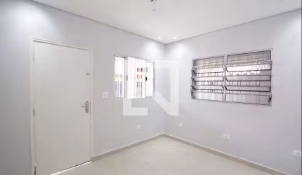 Casa à Venda - Butantã, 2 Quartos,  70 m2