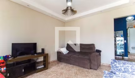 Casa à Venda - Itaquera, 2 Quartos,  72 m2