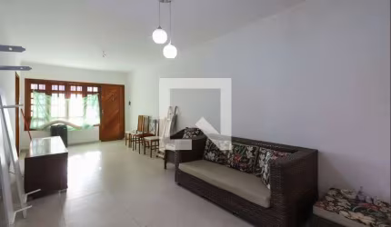 Casa à Venda - Água Fria, 3 Quartos,  150 m2