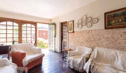 Casa à Venda - Moema, 3 Quartos,  250 m2