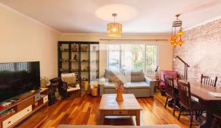 Casa à Venda - Jardim Éster Yolanda, 3 Quartos,  106 m2