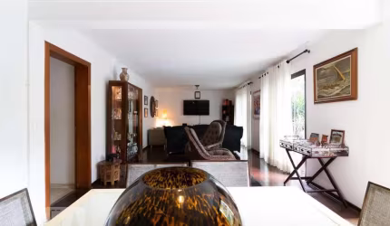 Apartamento à Venda - Aclimação, 3 Quartos,  138 m2