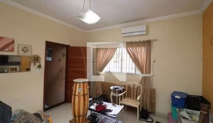 Casa à Venda - Vila Santa Clara, 3 Quartos,  120 m2