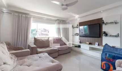 Casa à Venda - Vila Nova Cachoeirinha, 3 Quartos,  165 m2