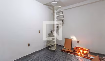 Casa à Venda - Vila Santa Clara, 4 Quartos,  200 m2
