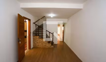 Casa à Venda - Jardim Vazani, 4 Quartos,  132 m2