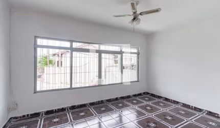 Casa à Venda - Vila Jacuí, 3 Quartos,  200 m2