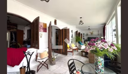 Casa à Venda - Vila Campestre, 3 Quartos,  350 m2