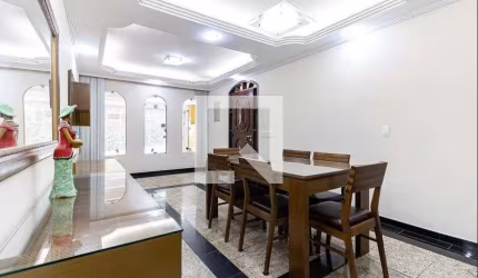 Casa à Venda - Jardim Santa Emília, 3 Quartos,  200 m2