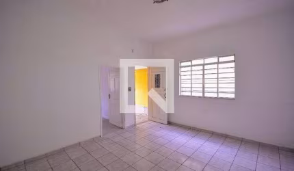 Casa à Venda - Bosque da Saúde, 3 Quartos,  240 m2