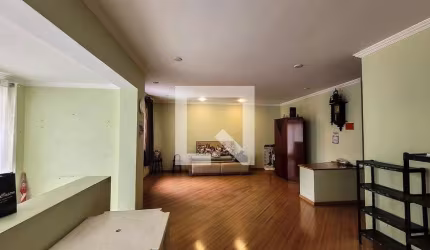 Casa à Venda - Bosque da Saúde, 2 Quartos,  150 m2