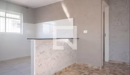 Casa à Venda - Saúde, 1 Quarto,  33 m2