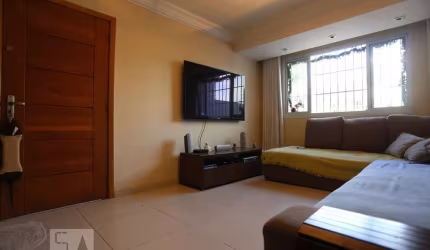 Casa à Venda - Jardim Éster Yolanda, 3 Quartos,  120 m2