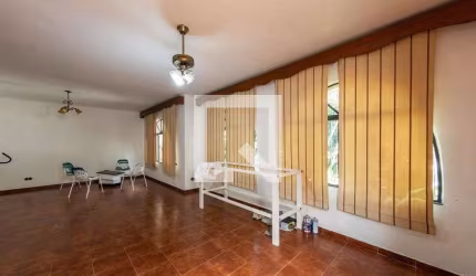 Casa à Venda - Vila Ema, 2 Quartos,  152 m2