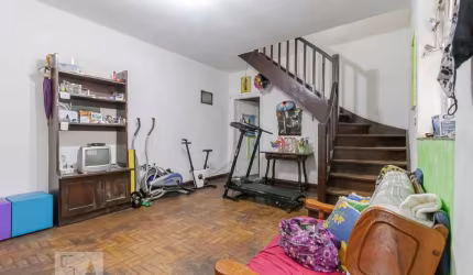 Casa à Venda - Cambuci, 2 Quartos,  250 m2