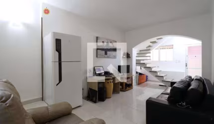 Casa à Venda - Vila Pompéia, 2 Quartos,  120 m2