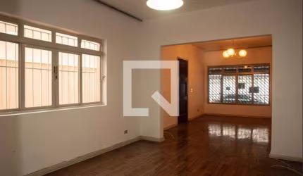 Casa à Venda - Saúde, 3 Quartos,  190 m2
