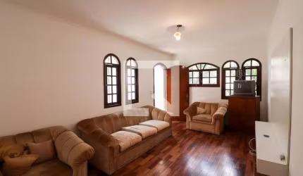 Casa à Venda - Água Fria, 3 Quartos,  230 m2