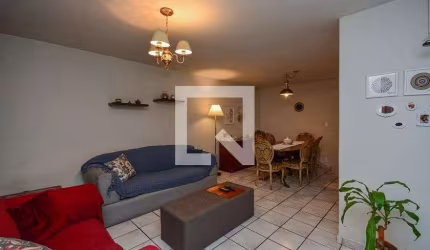 Casa à Venda - Jardim Marajoara , 2 Quartos,  130 m2