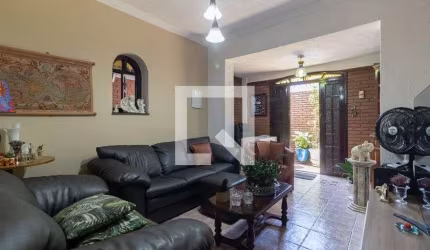 Casa à Venda - Bosque da Saúde, 3 Quartos,  120 m2