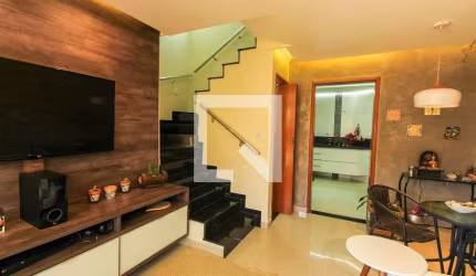 Casa à Venda - Vila Carrão, 3 Quartos,  190 m2