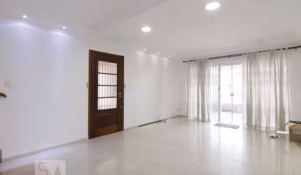 Casa à Venda - Água Fria, 5 Quartos,  255 m2