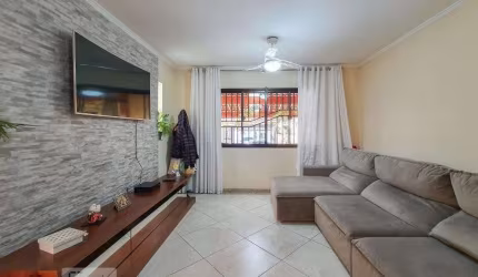 Casa à Venda - Sacomã, 3 Quartos,  180 m2
