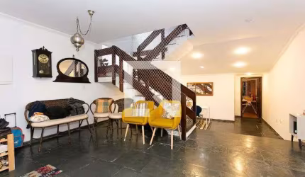 Casa à Venda - Belém, 3 Quartos,  240 m2