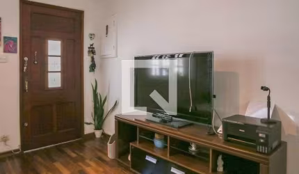 Casa à Venda - Vila Pompéia, 2 Quartos,  150 m2