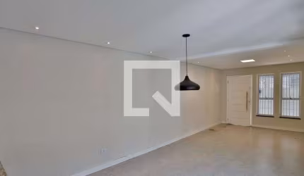 Casa à Venda - Belém, 2 Quartos,  132 m2