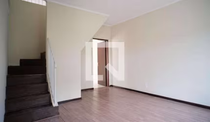 Casa à Venda - Vila Nhocuné, 4 Quartos,  140 m2