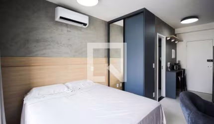 Apartamento à Venda - Vila Nova Conceição, 1 Quarto,  25 m2