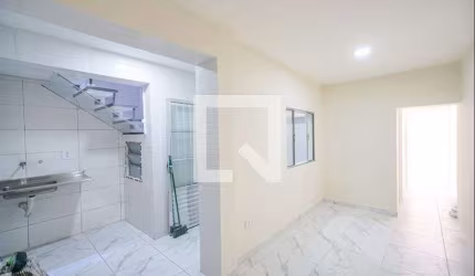 Casa à Venda - Vila Carrão, 10 Quartos,  383 m2