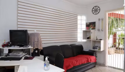 Casa à Venda - Jardim Taboão, 4 Quartos,  291 m2