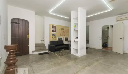 Casa à Venda - Pinheiros, 1 Quarto,  100 m2
