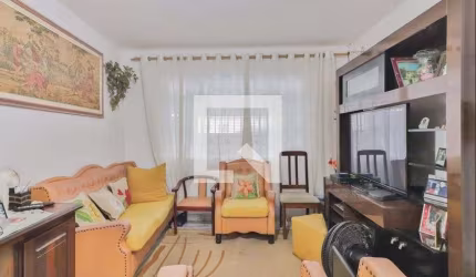 Casa à Venda - Jardim Éster Yolanda, 5 Quartos,  249 m2