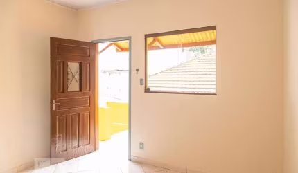 Casa à Venda - Vila Re, 1 Quarto,  370 m2